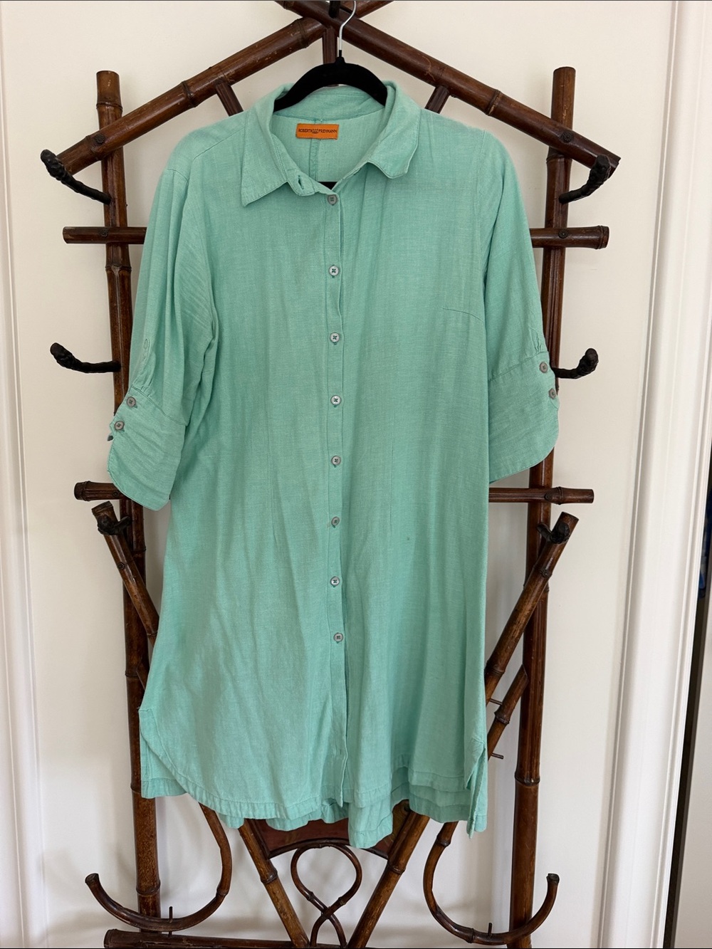 Roberta Freymann Mint Button-Up Top